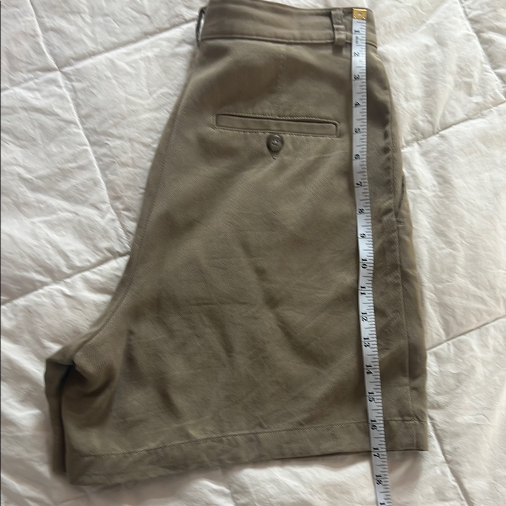 Vintage Tori Richard Tan Bermuda Shorts